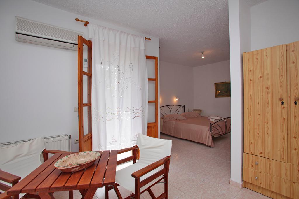 Marlitsis Apartments & Studios Skopelos stad Exteriör bild